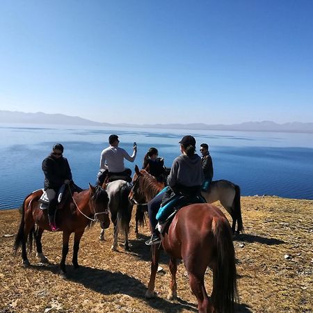 Guest House Bereke In Kyzart Village Bagysh Dış mekan fotoğraf