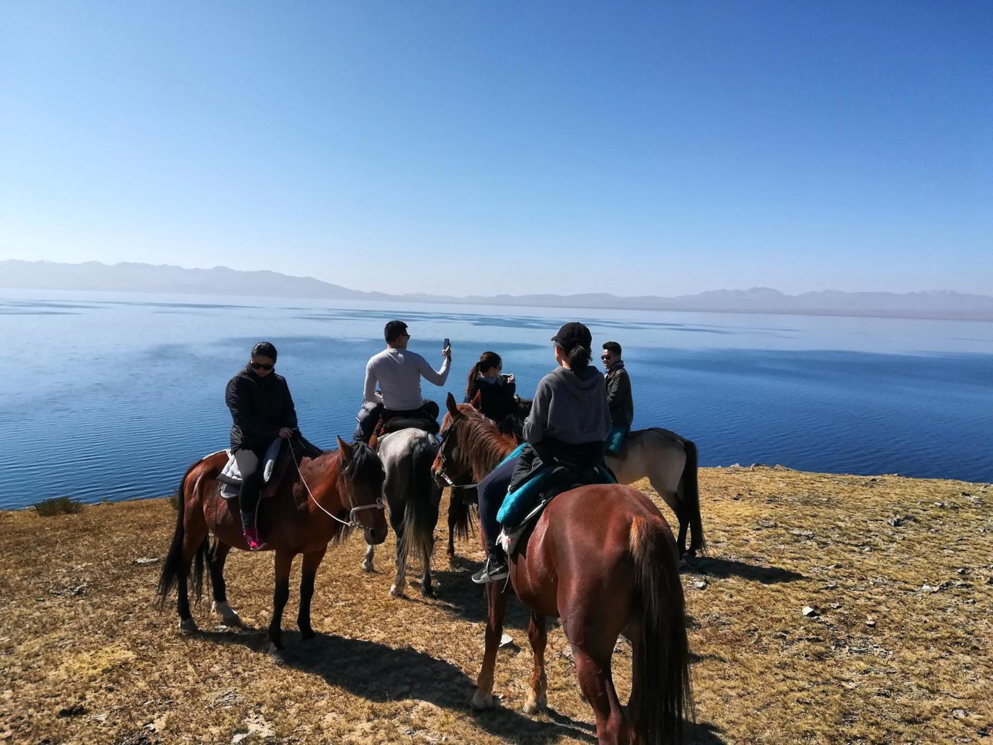 Guest House Bereke In Kyzart Village Bagysh Dış mekan fotoğraf